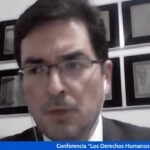 Procurador do Estado Luiz Henrique Sormani Barbugiani  faz conferência em evento de faculdade do México