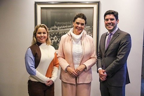 Leia mais sobre o artigo Diretoria da APEP visita Presidente da OAB Paraná
