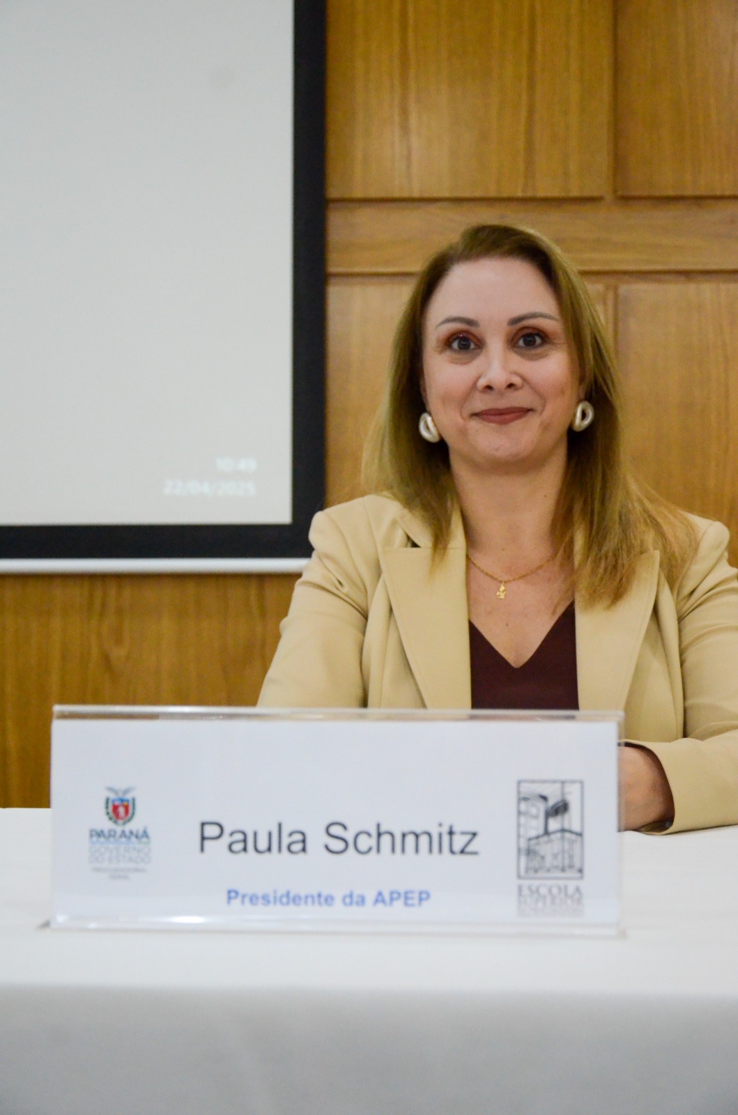 Leia mais sobre o artigo Presidente da APEP compõe mesa de abertura na recepção de novos servidores PGE-PR