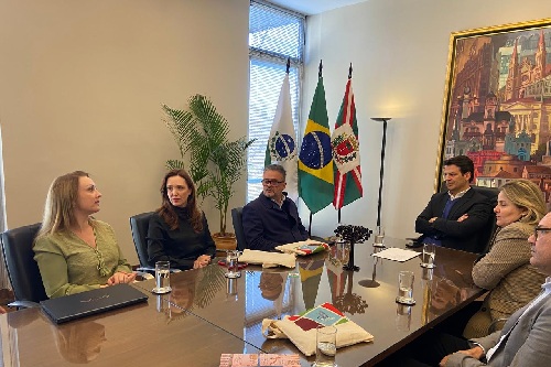 Leia mais sobre o artigo APEP PARTICIPA DE REUNIÃO COM PREFEITO PARA TRATAR DE CONGRESSO NACIONAL DOS PROCURADORES DOS ESTADOS
